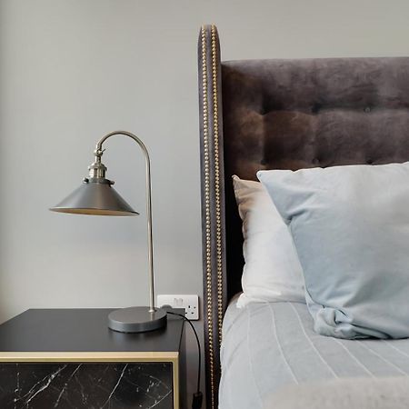 Modern And Spacious Penthouse Apartment In Putney With Free Parking London Ngoại thất bức ảnh
